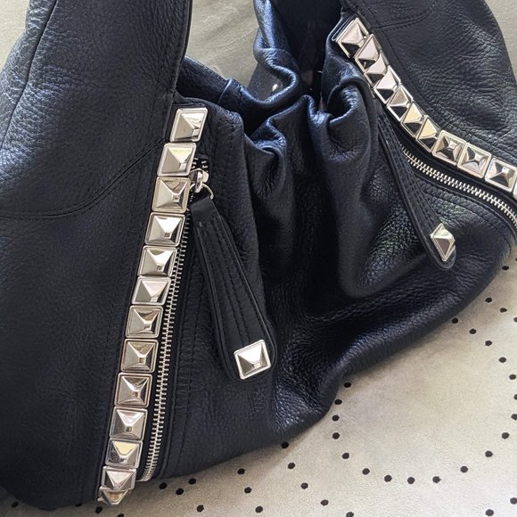 B. Makowsky Leather Shoulder Bag - Picture 1 of 13
